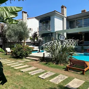https://argente-adults-only.aegeanhotels.net